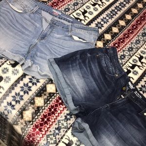 👖 TWO PAIRS OF SHORTS 👖